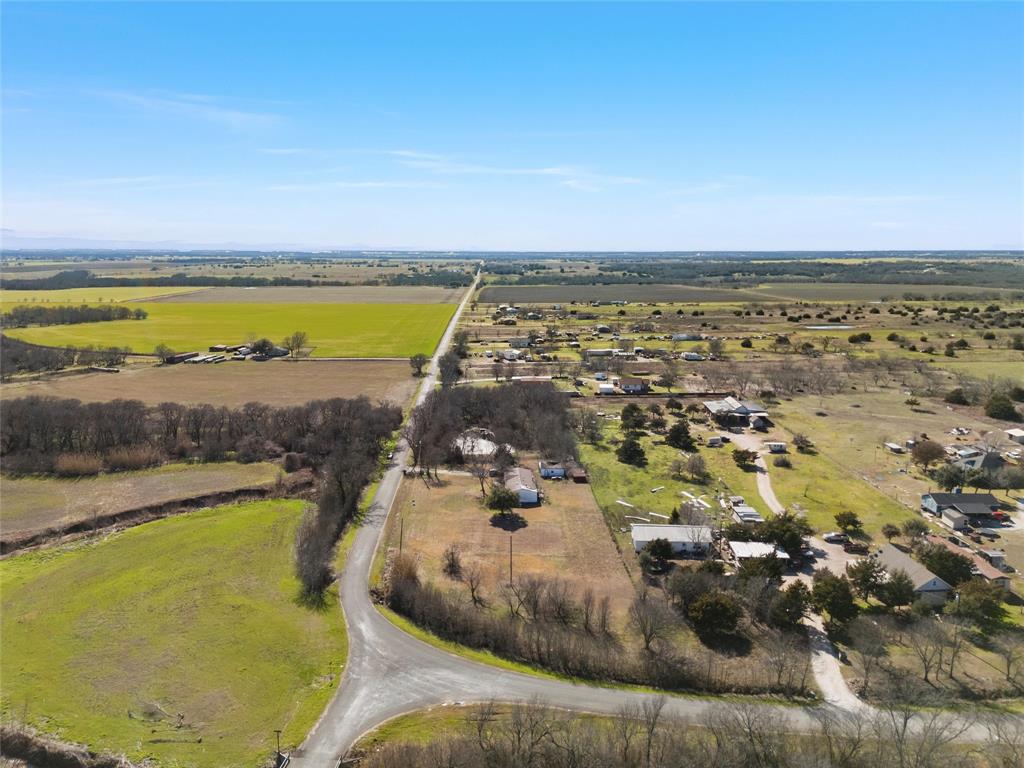 3725 Bluhm Road Property Photo 10