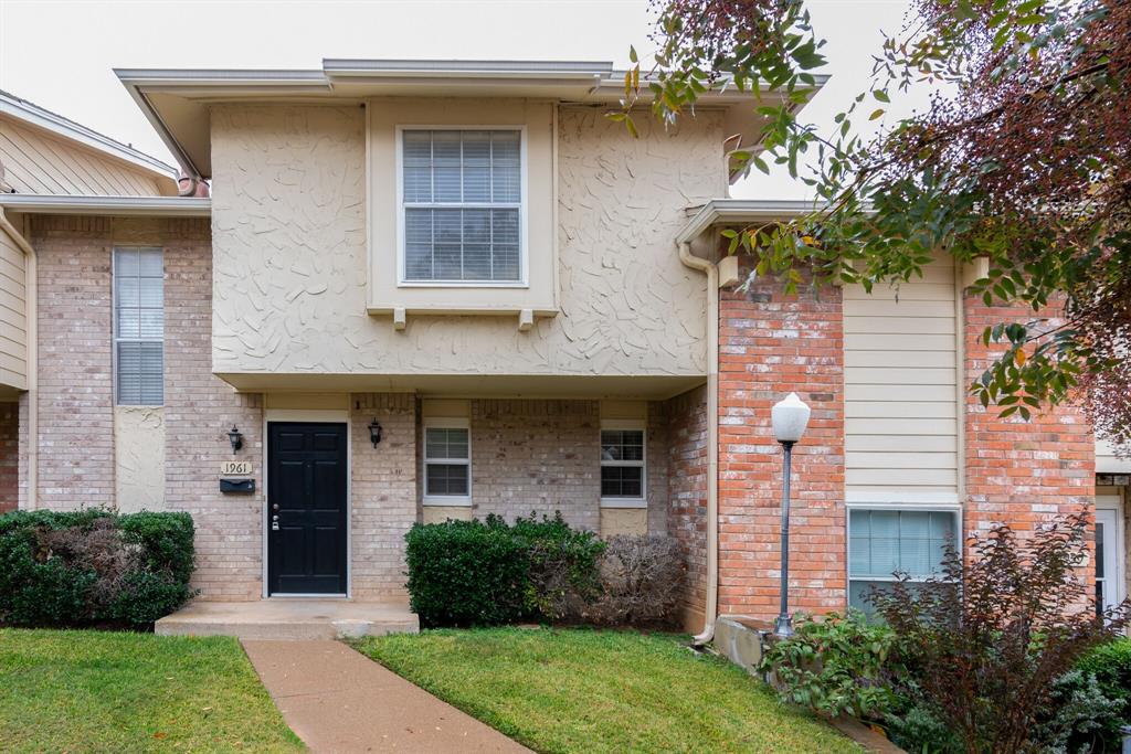 Grapevine Real Estate Listings Main Image