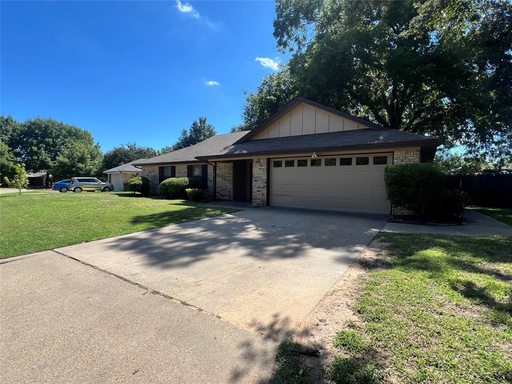 1006 Meadowlark Lane Property Photo
