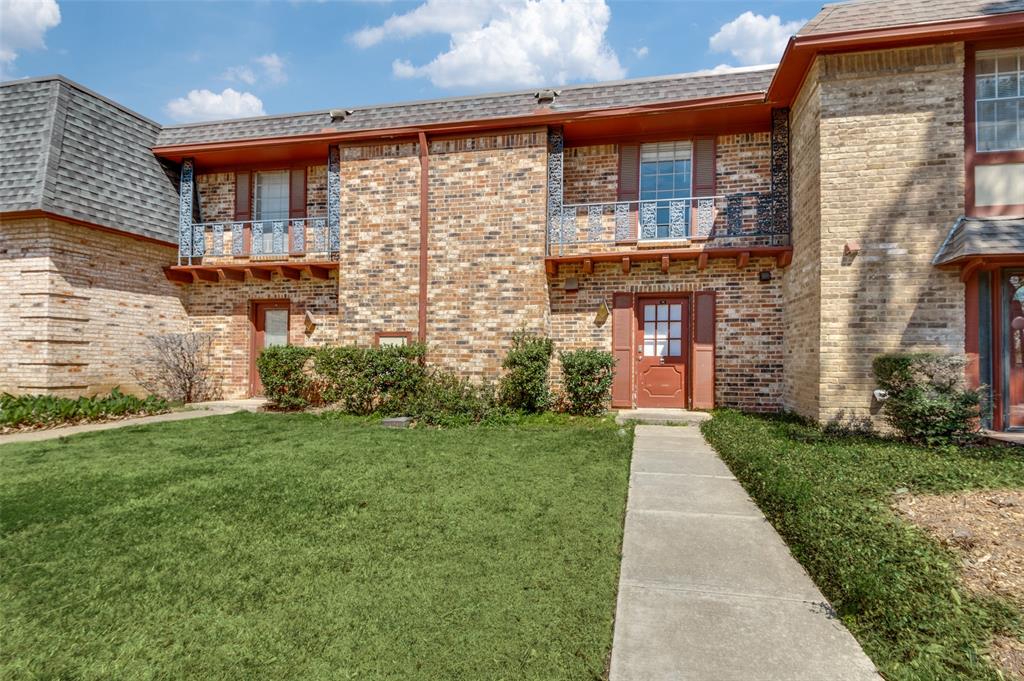 1819 E Grauwyler Road Property Photo