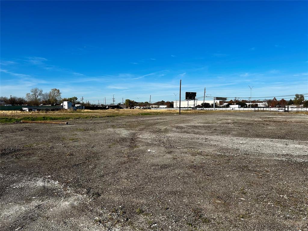 8501 C F Hawn Freeway Property Photo