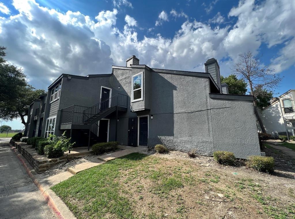 Forest Meadow Real Estate Listings Main Image