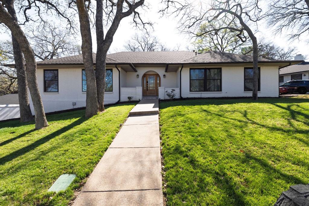 2109 Prestonwood Drive Property Photo