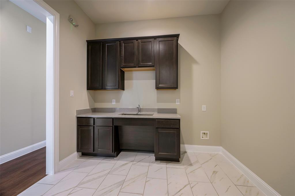 2601 Little Elm Parkway Property Photo 8