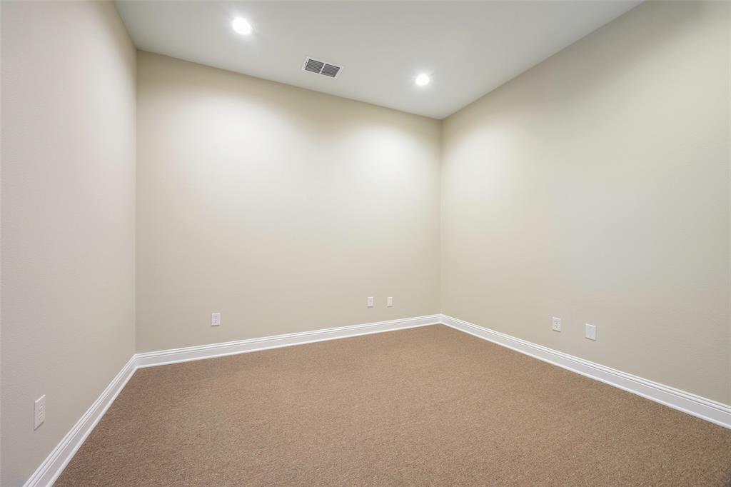 2601 Little Elm Parkway Property Photo 10