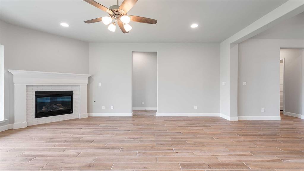 2413 Seth Drive Property Photo 12