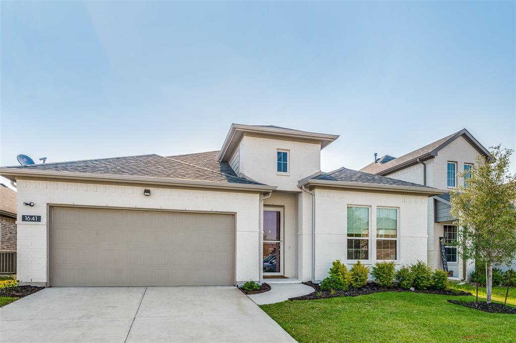 1641 Cloud Cover View Property Photo