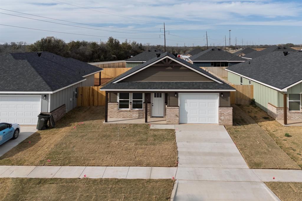 112 Tombstone Road Property Photo