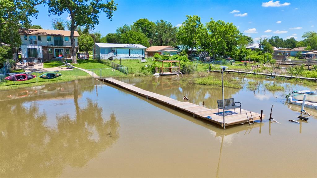 6837 Briar Road Property Photo