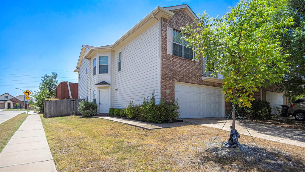 1328 Saddle Blanket Court Property Photo