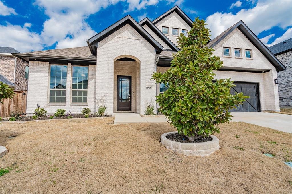 1906 Sicilia Lane Property Photo