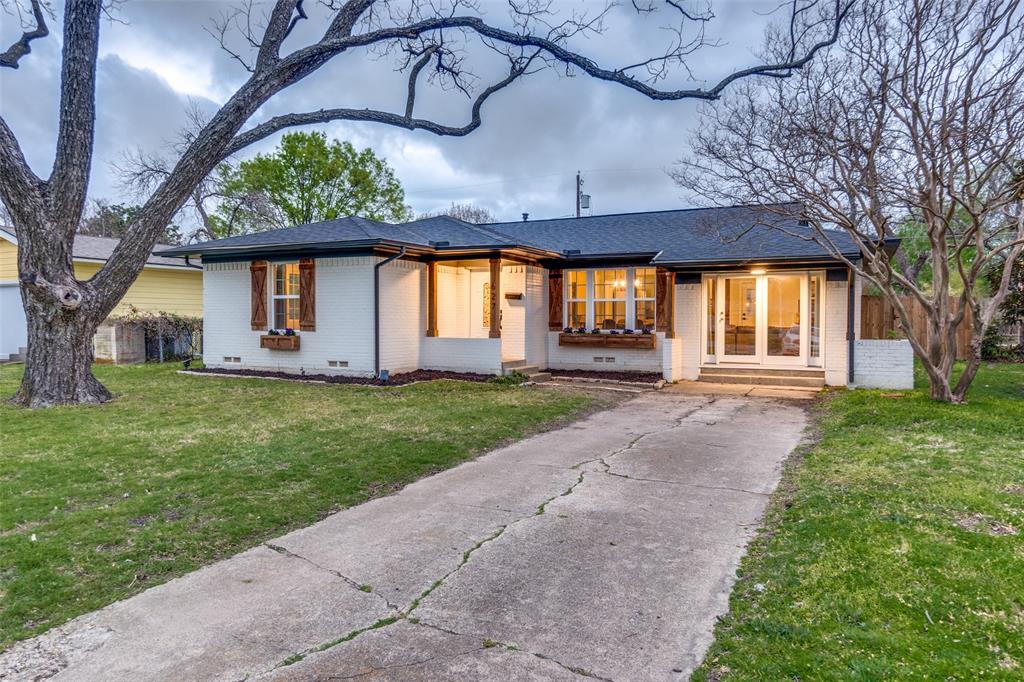 627 W Belt Line Road Property Photo 1