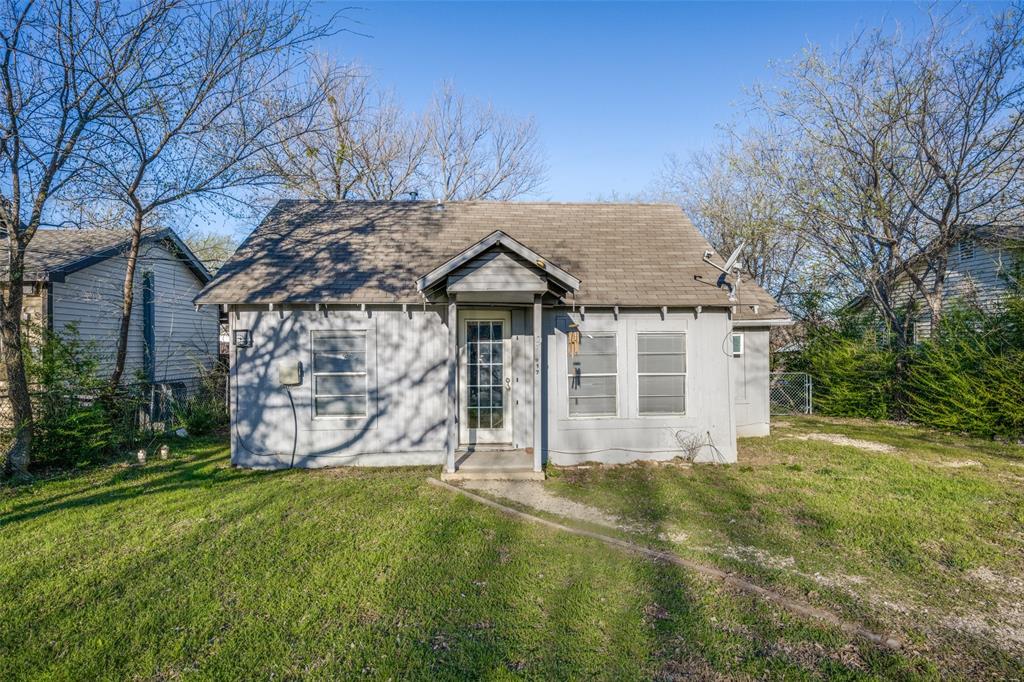 917 N Wood Street Property Photo