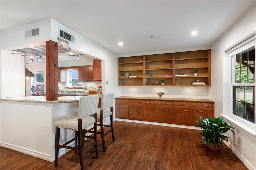 6814 Blackwood Drive Property Photo 15