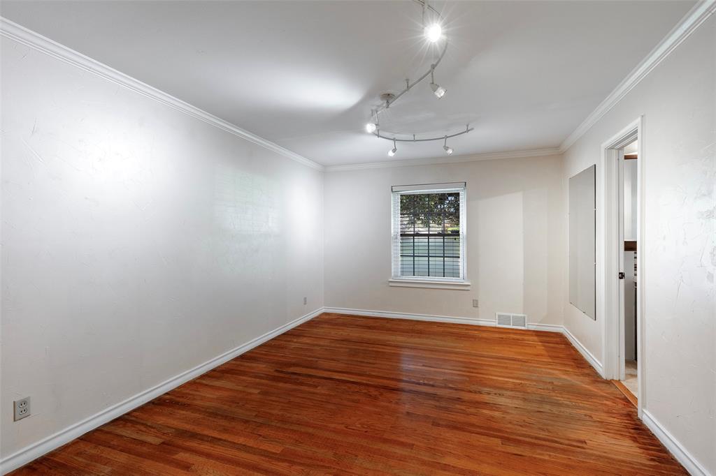 6814 Blackwood Drive Property Photo 22