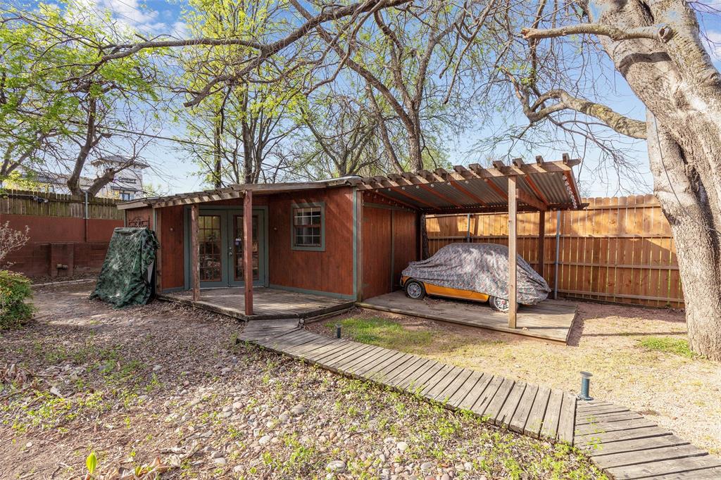 6814 Blackwood Drive Property Photo 30