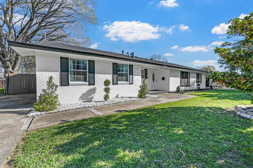 3437 Ridgeoak Way Property Photo 1