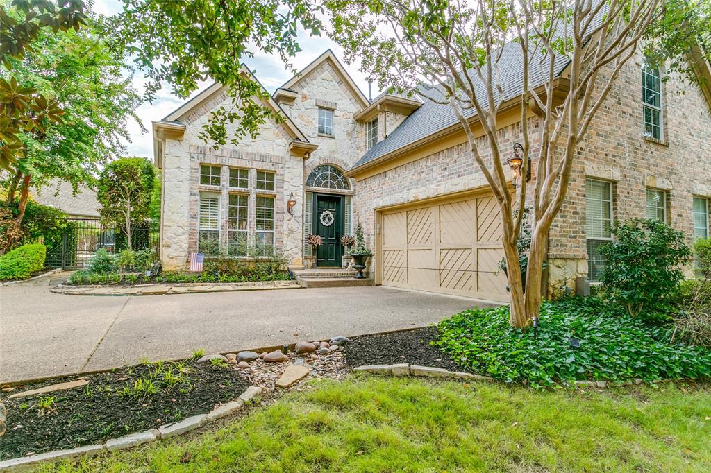 605 Regency Crossing Property Photo