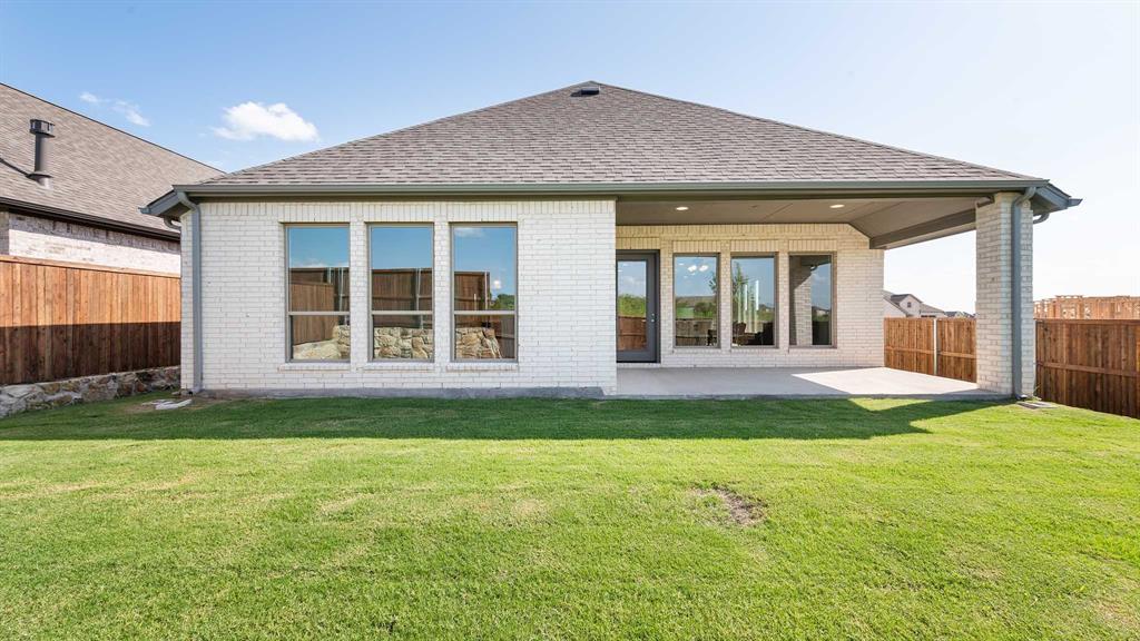 2916 Soaring Hills Drive Property Photo 15