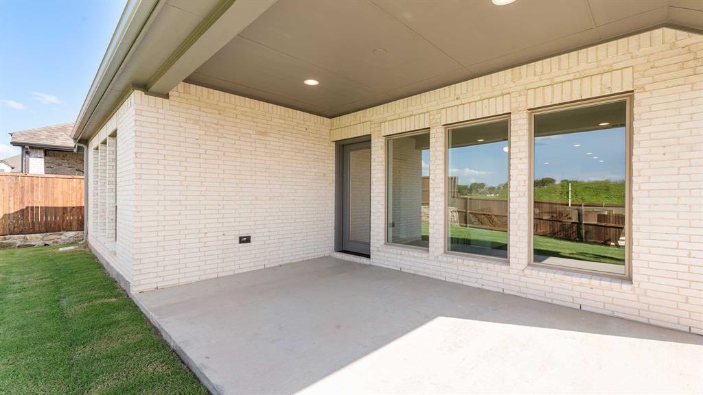 2916 Soaring Hills Drive Property Photo 17