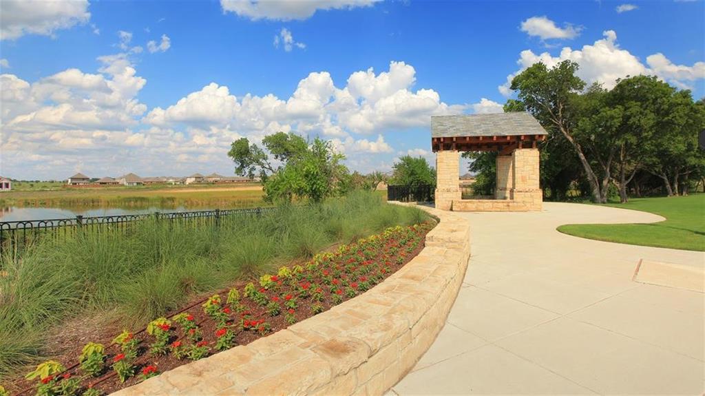 2916 Soaring Hills Drive Property Photo 30