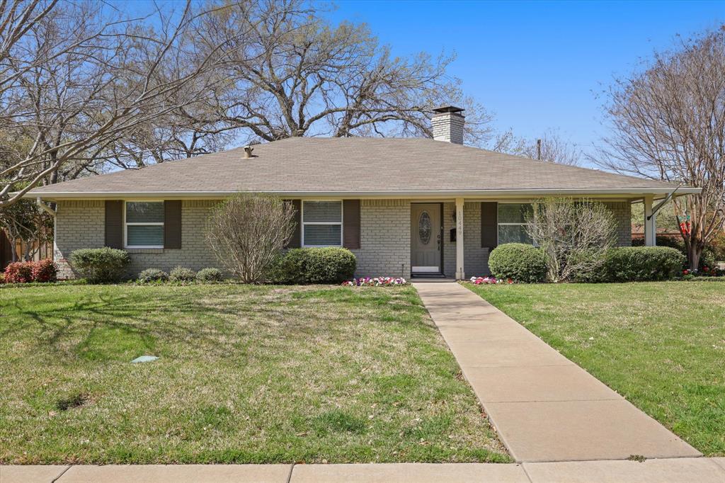 10449 Royal Club Lane Property Photo