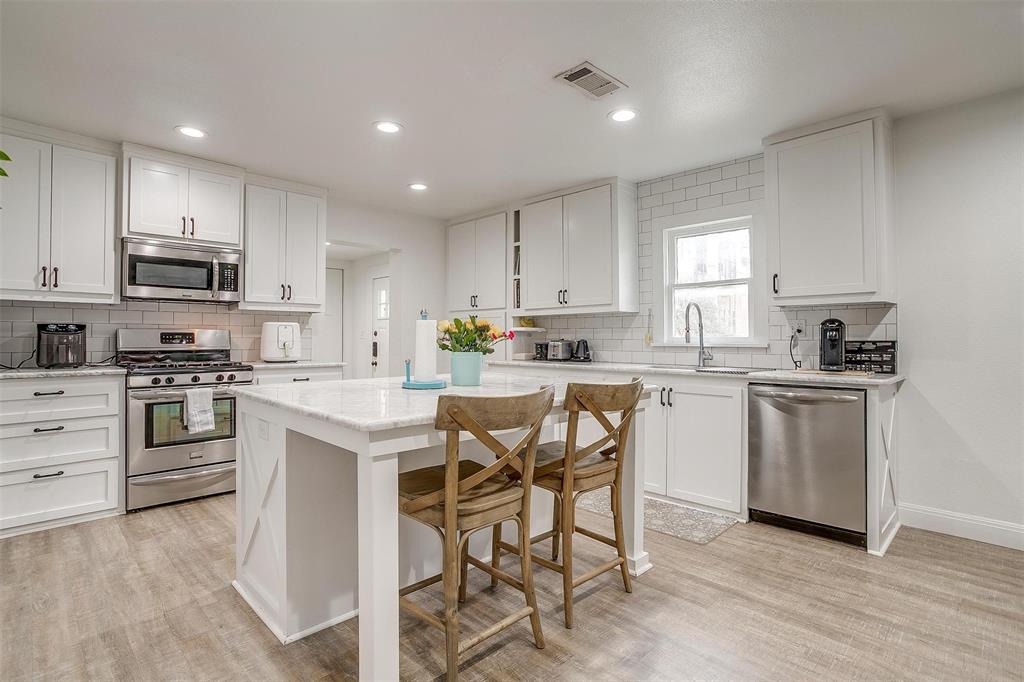 2600 Townsend Drive Property Photo