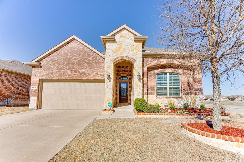 3819 Brazos Street Property Photo