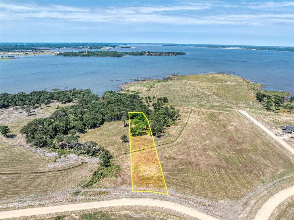 250 Lakewood Lane Property Photo