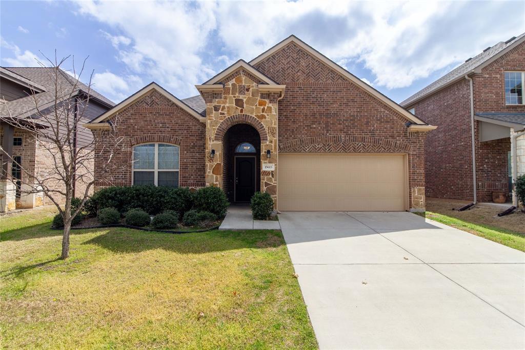 15613 Renshaw Way Property Photo
