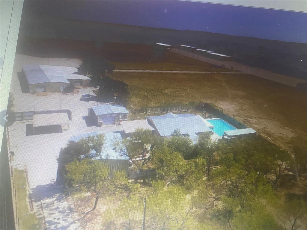 462b Halsell Road Property Photo 3