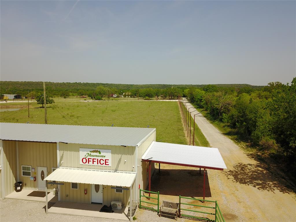 462b Halsell Road Property Photo 14