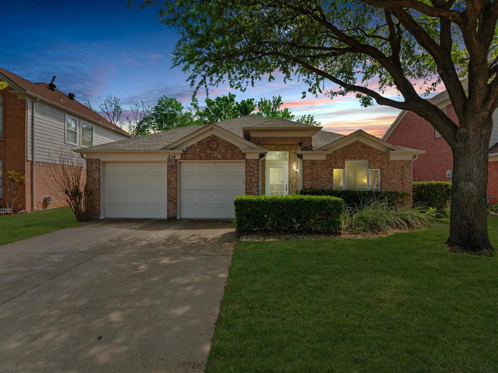 314 Branch Bend Property Photo 1
