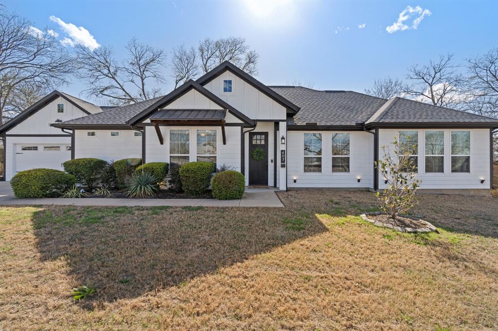 407 W Light Street Property Photo