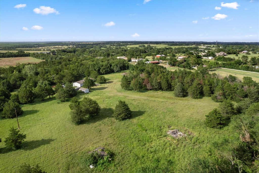 15530 Wiser Road Property Photo 6