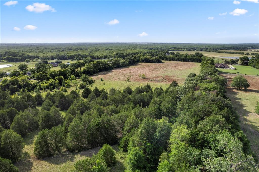 15530 Wiser Road Property Photo 10