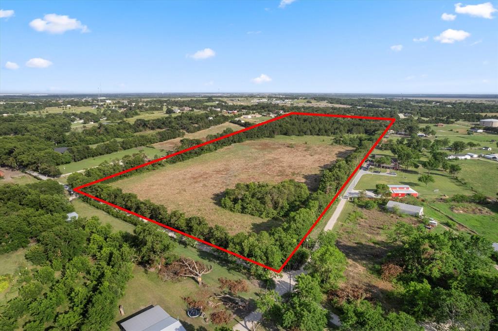 15530 Wiser Road Property Photo 12