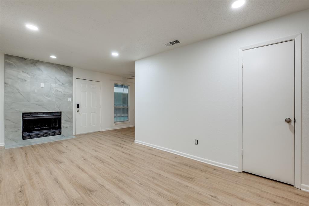 4502 Gaston Avenue Property Photo