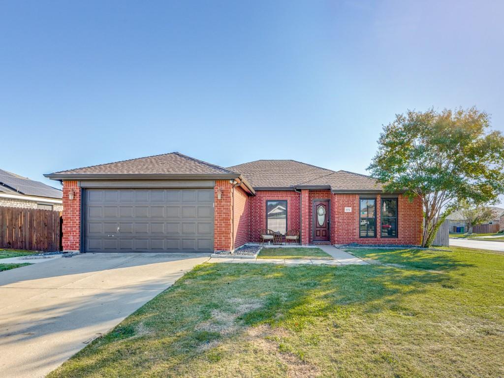 970 W Oak Street Property Photo