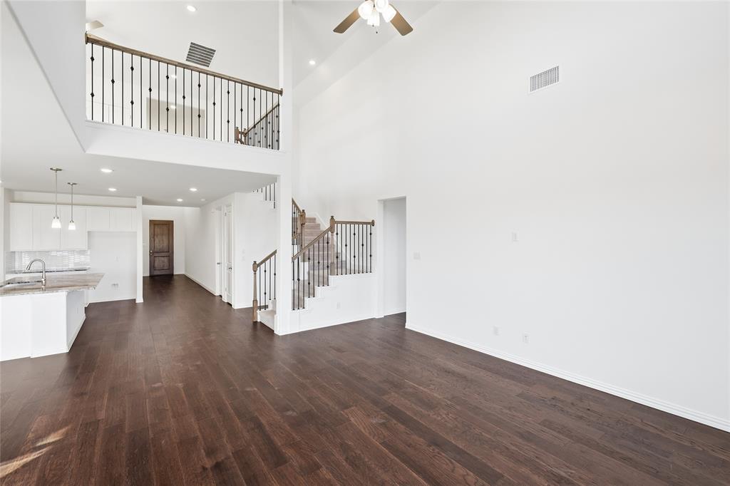 5908 Pebble Drive Property Photo 15