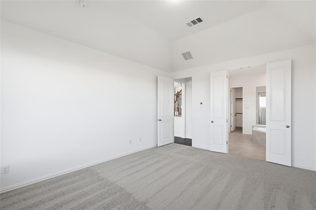 5908 Pebble Drive Property Photo 18