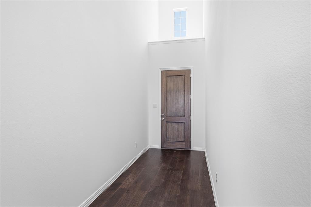 5908 Pebble Drive Property Photo 24
