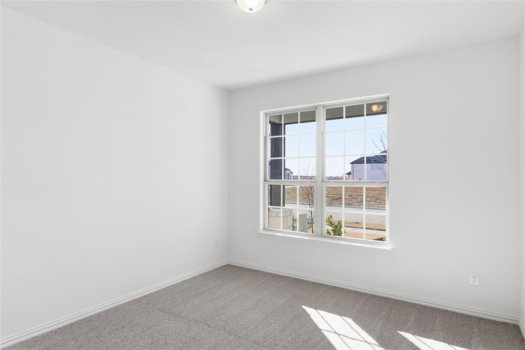 5908 Pebble Drive Property Photo 28