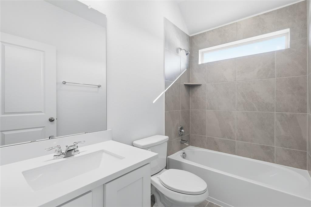 5908 Pebble Drive Property Photo 32