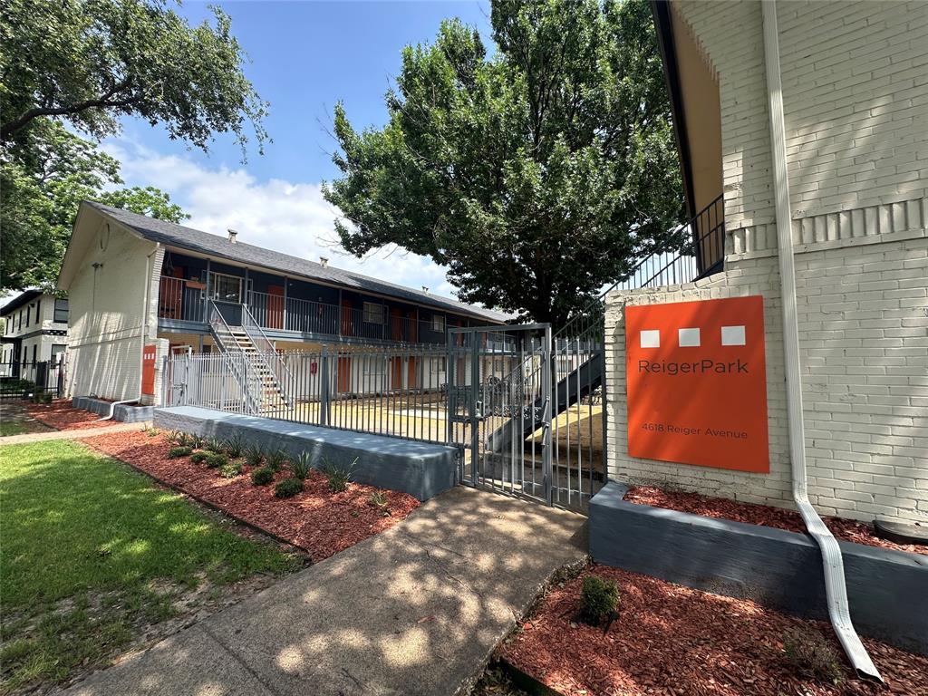 4618 Reiger Avenue Property Photo