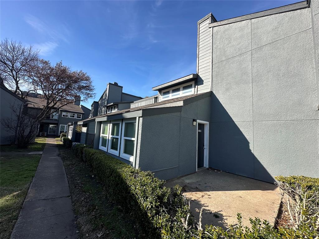 9696 Walnut Street Property Photo