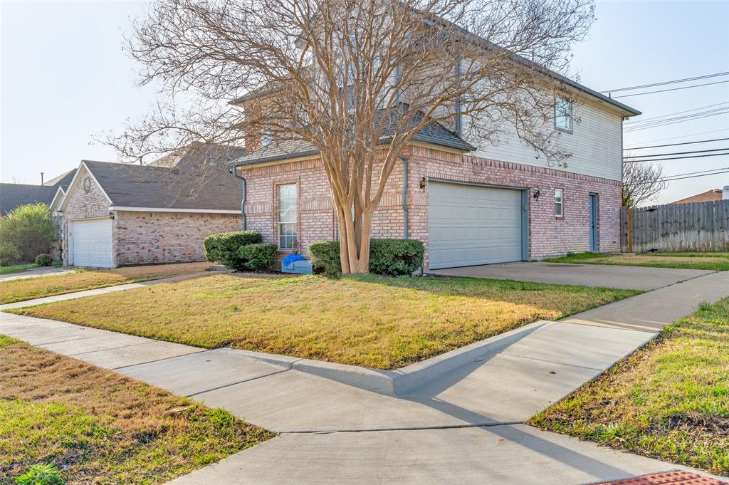 926 Blossomwood Court Property Photo