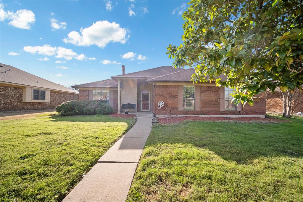 102 Violet Drive Property Photo