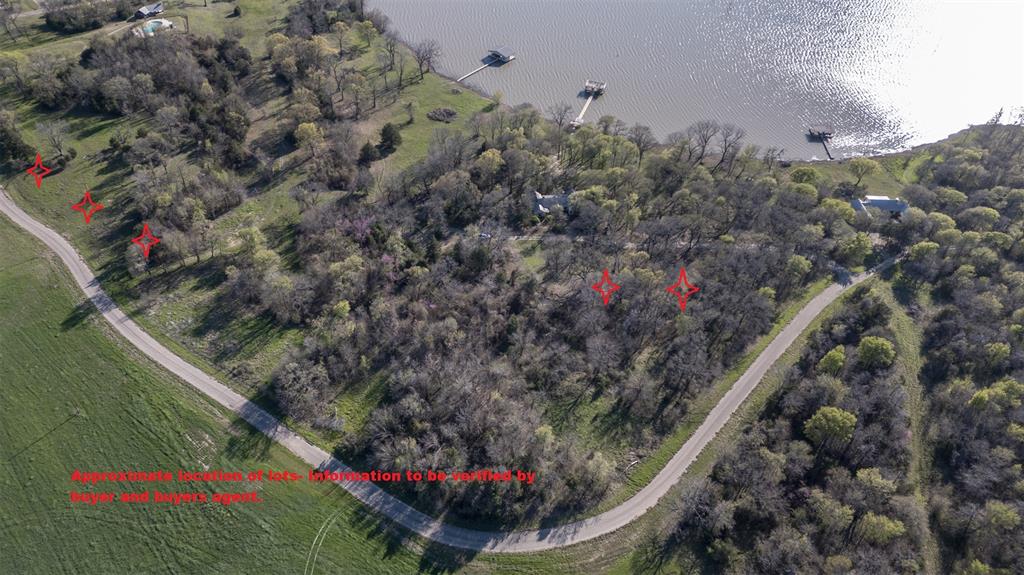 2077 Bluffview Lane Property Photo 2