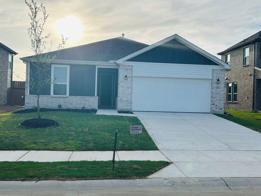 650 Windsor Drive Property Photo